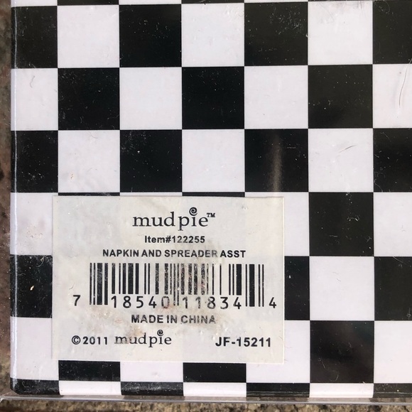 Melted Recycled Green Glass Wine Bottle Cheese & Snack Tray Napkins & Spreader - Picture 8 of 8